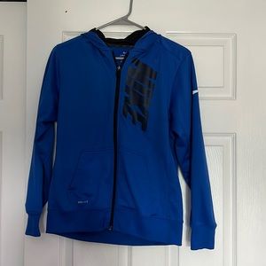 Nike Boy’s XL Dri-fit long sleeve light hoodie